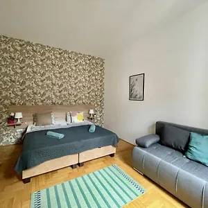 Apartamento Dob16 City Vibes I Downtown I Nightlife, Budapest
